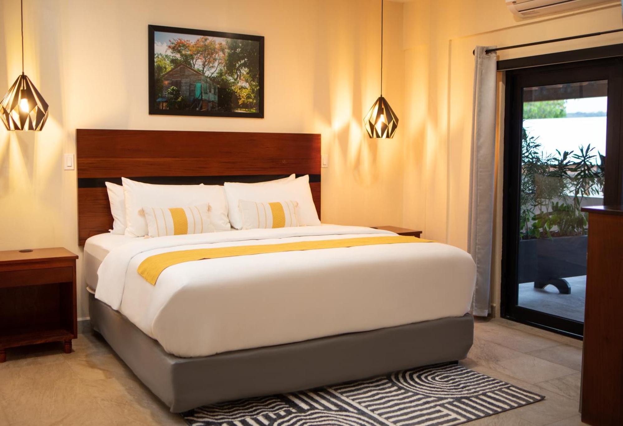 The West House Boutique Hotel San Ignacio Bagian luar foto