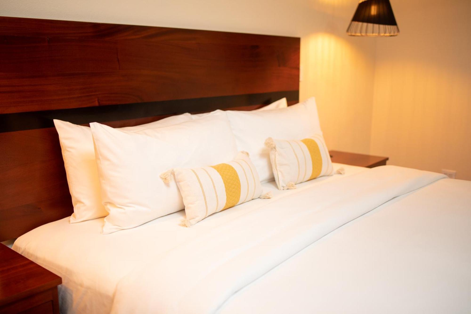 The West House Boutique Hotel San Ignacio Bagian luar foto
